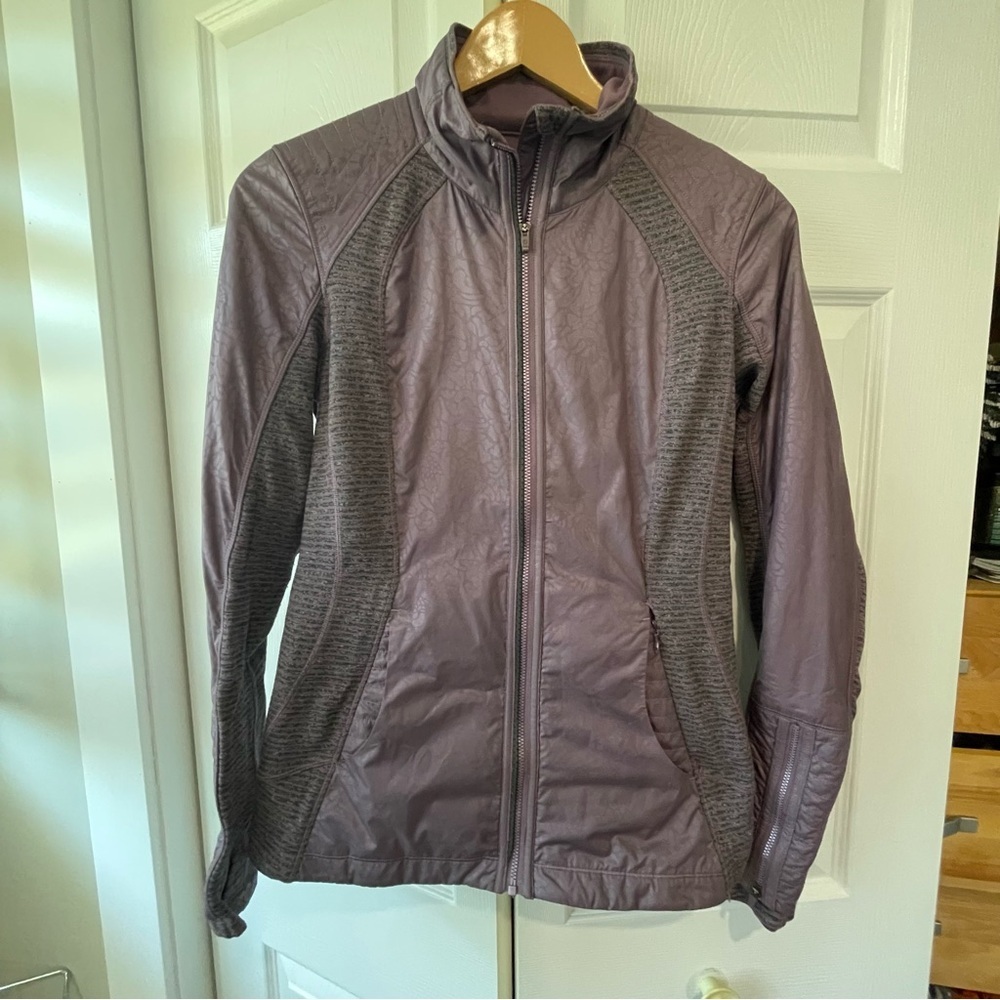 lululemon athletica Rebel Runner jacket Women's Lavender suze8 - Picture 2 of 16